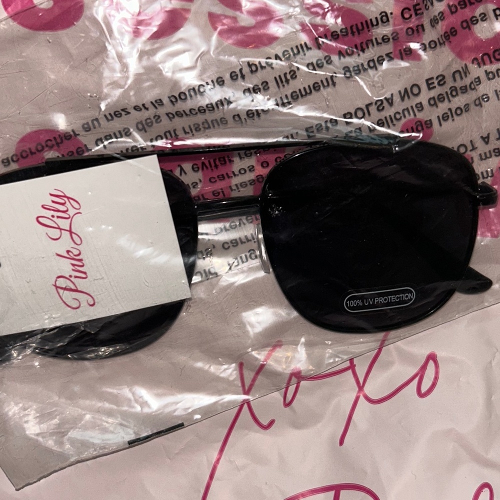 NWT Sunglasses